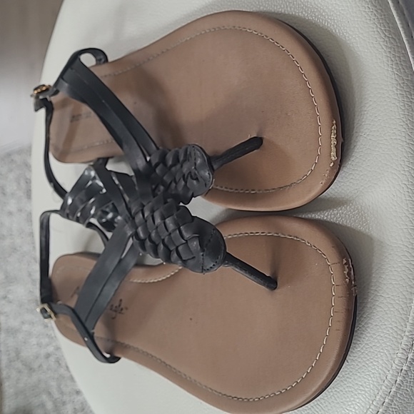 American Eagles Black Sandals - Picture 2 of 4